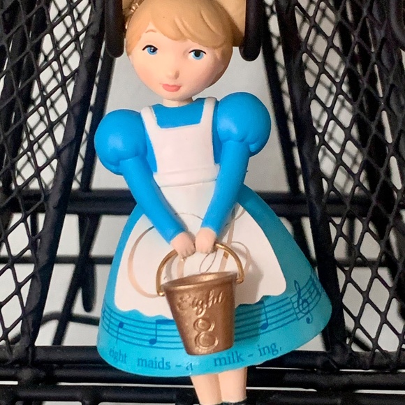 Hallmark Keepsake Ornament 2018 - Eight Maids-A-Milking - Picture 4 of 5